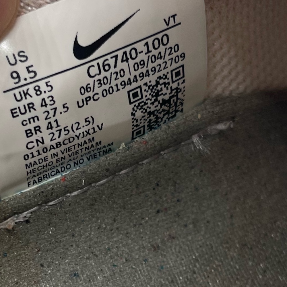 Nike Air Vapormax 2020 Flyknit Summit White CJ6740-100 Men’s Shoes Size 9.5 - Picture 8 of 9